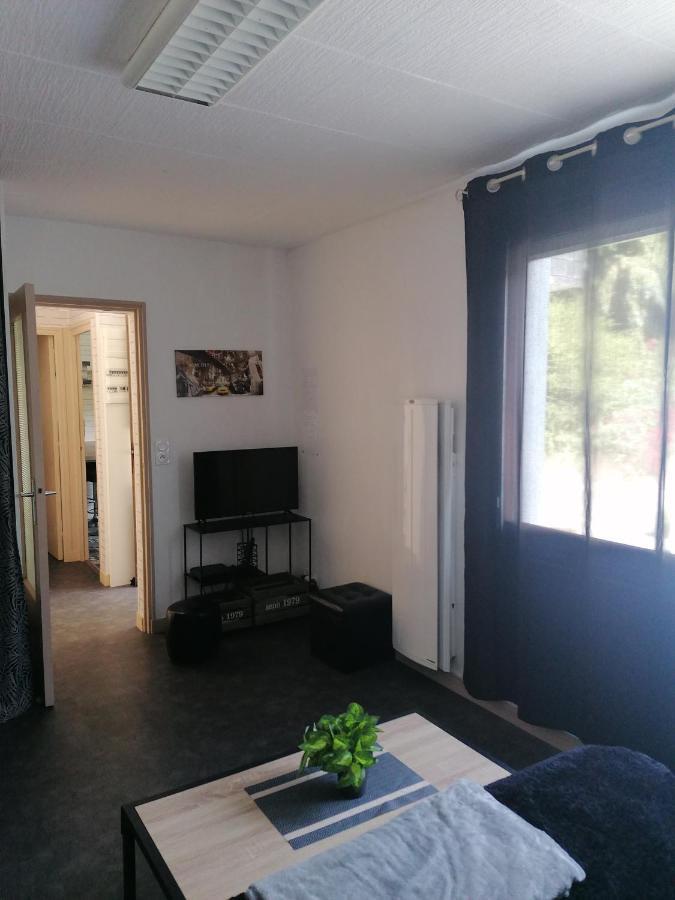 Charmant Appartement Entre Vitre Et Fougeres Chatillon-en-Vendelais Εξωτερικό φωτογραφία